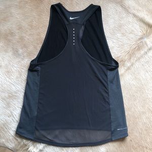 Nike zonal cooking racer back grey top.
